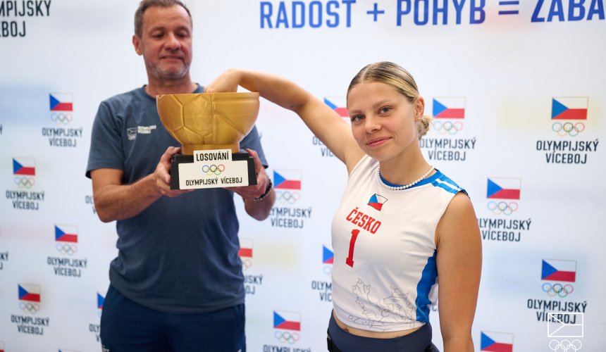 Podzimní Olympijské tréninky znají své vítěze. Které školy si užijí dopoledne se sportovcem?
