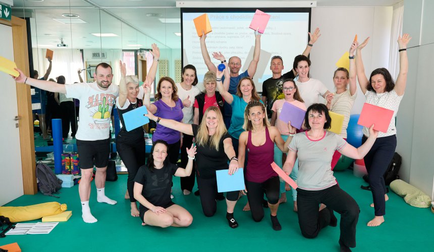 Další várka vzdělávání! Tělocvikáři z Olympijského víceboje na seminářích pohybového a mentálního rozvoje