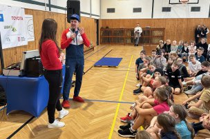 Olympijský trénink s Adélou Hanzlíčkovou a Davidem Kratochvílem na ZŠ Tachov
