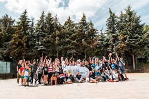 Sportovní den Paralympijské výzvy s Tadeášem Strašíkem v Klášterci nad Ohří